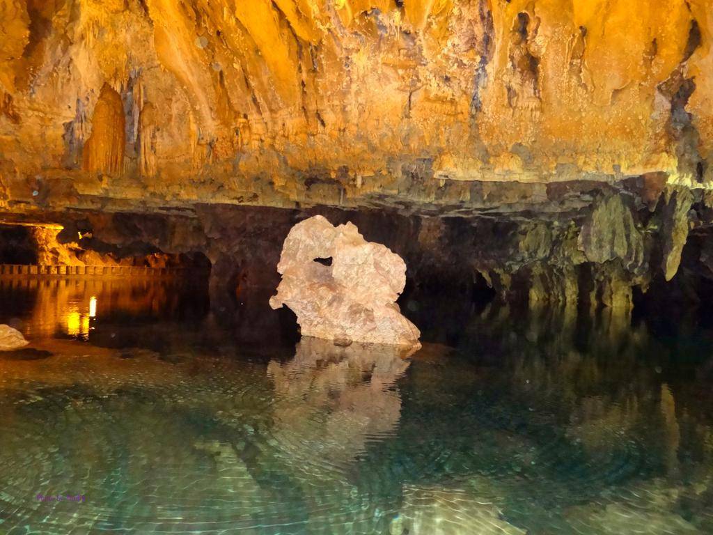 Alisader Cave