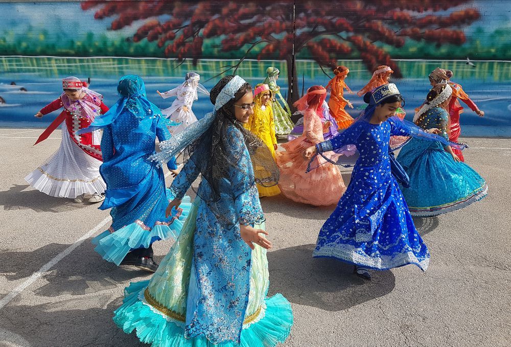 Persian Costume , Traditional Clothes , Bakhtiary Costume