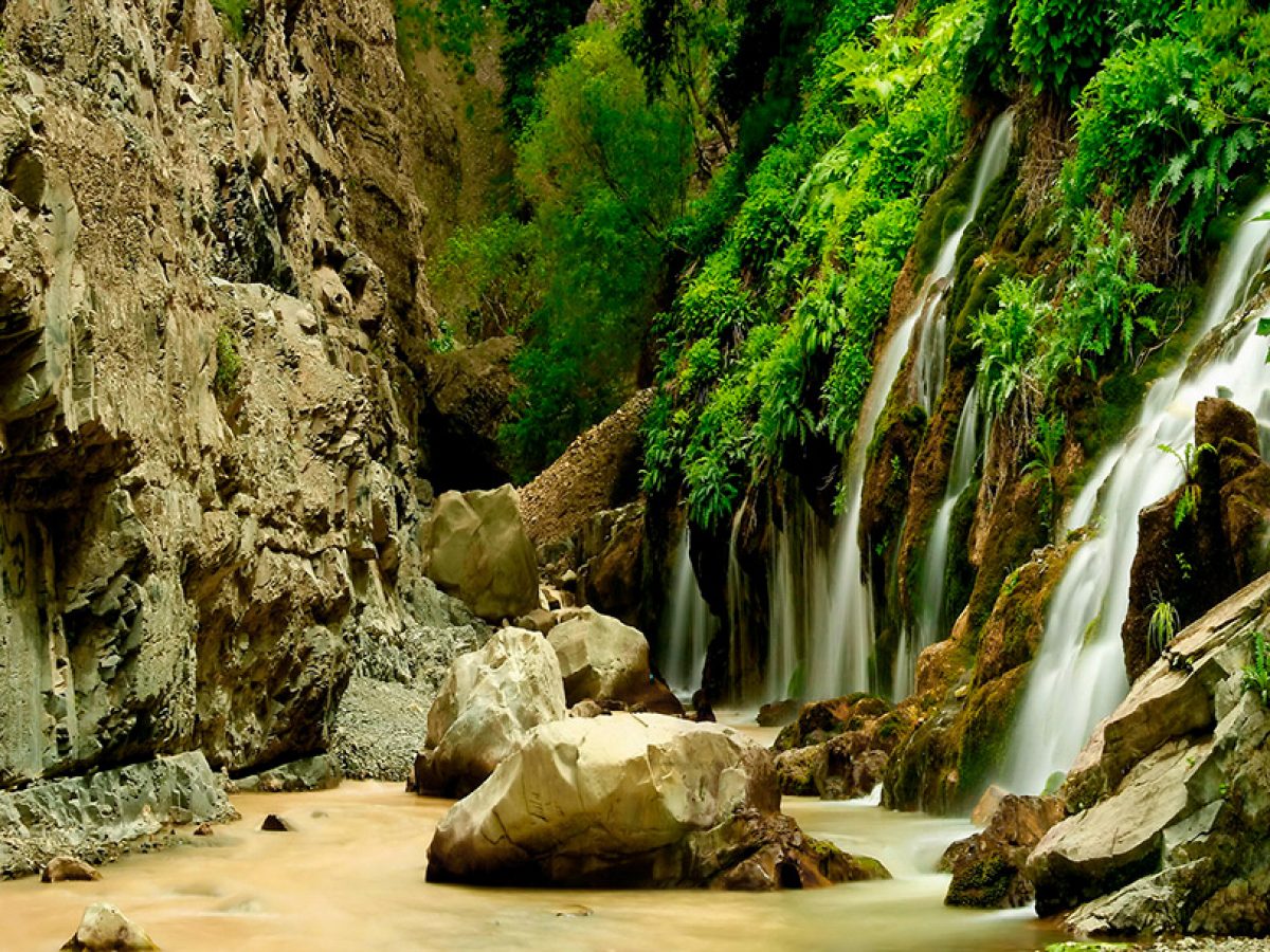 haft-cheshmeh-waterfall
