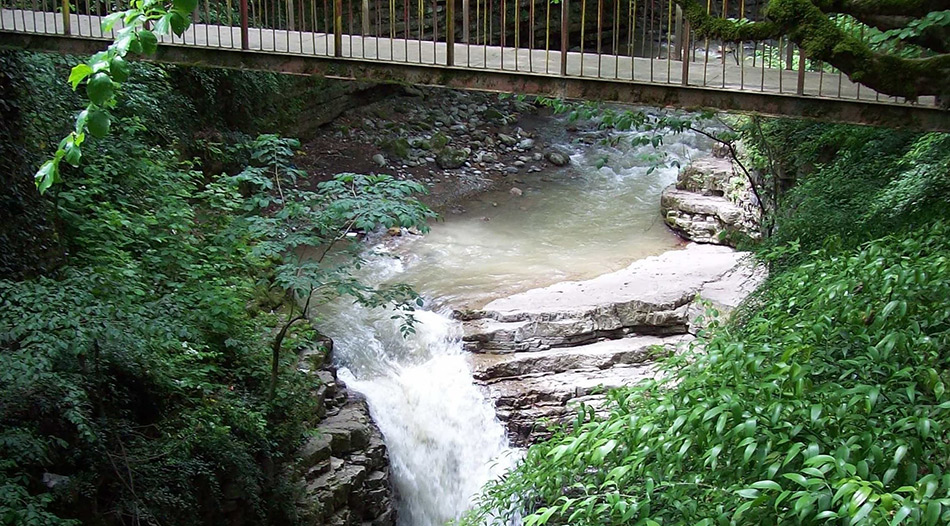 visadar-waterfall