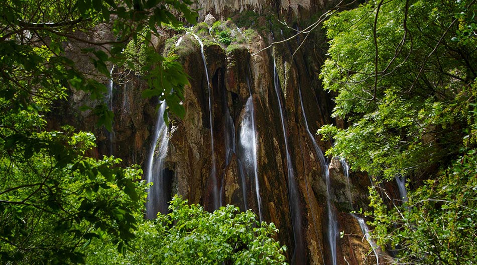 Margoon is the name of a waterfall located in the western valleys  