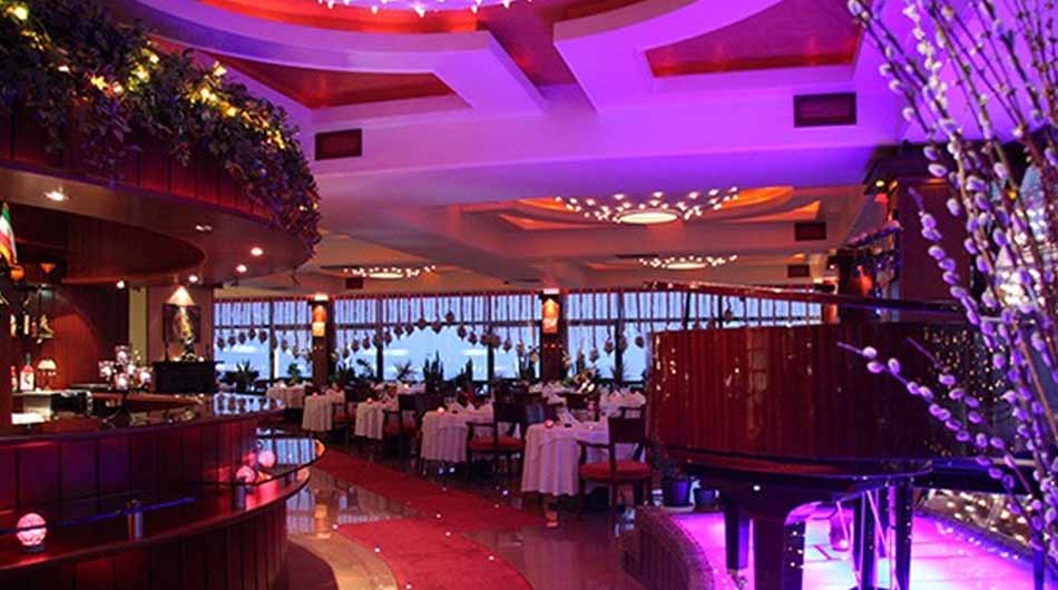 International-Restaurant-Narenjestan