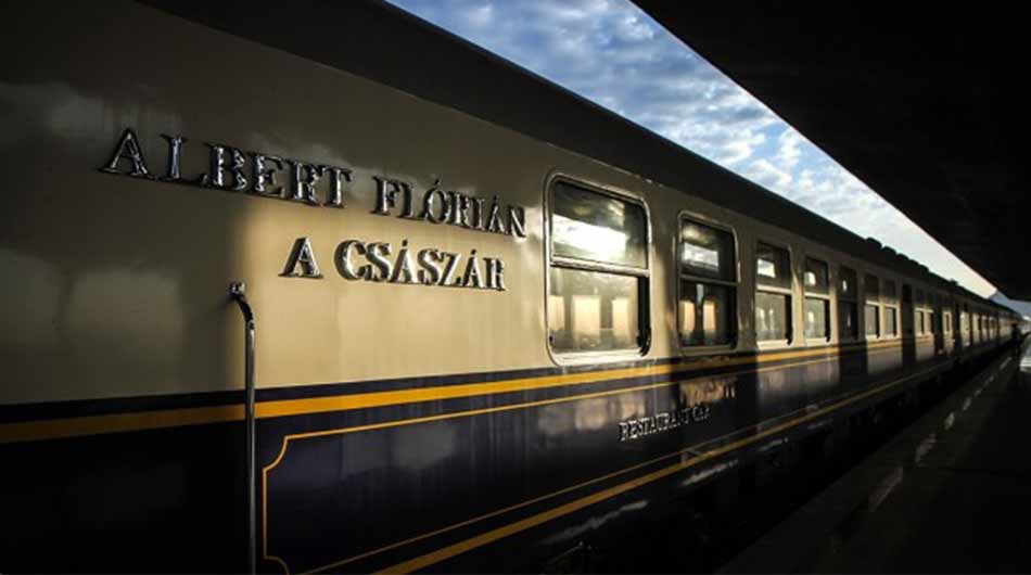 train-in-Isfahan