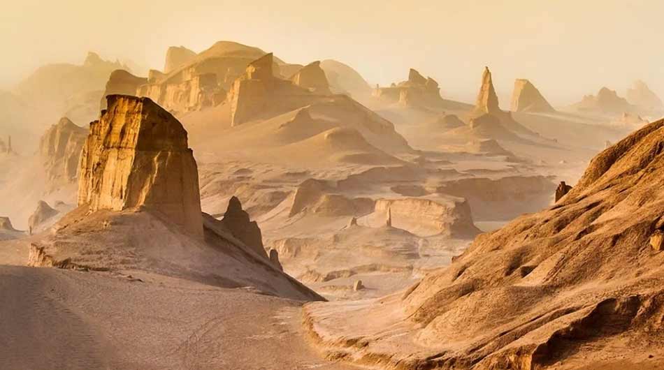Shahdad-Desert
