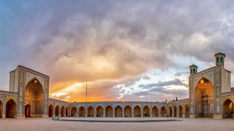 Vakil-mosque