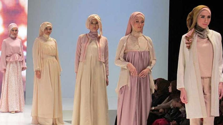 Dress-in-Iran