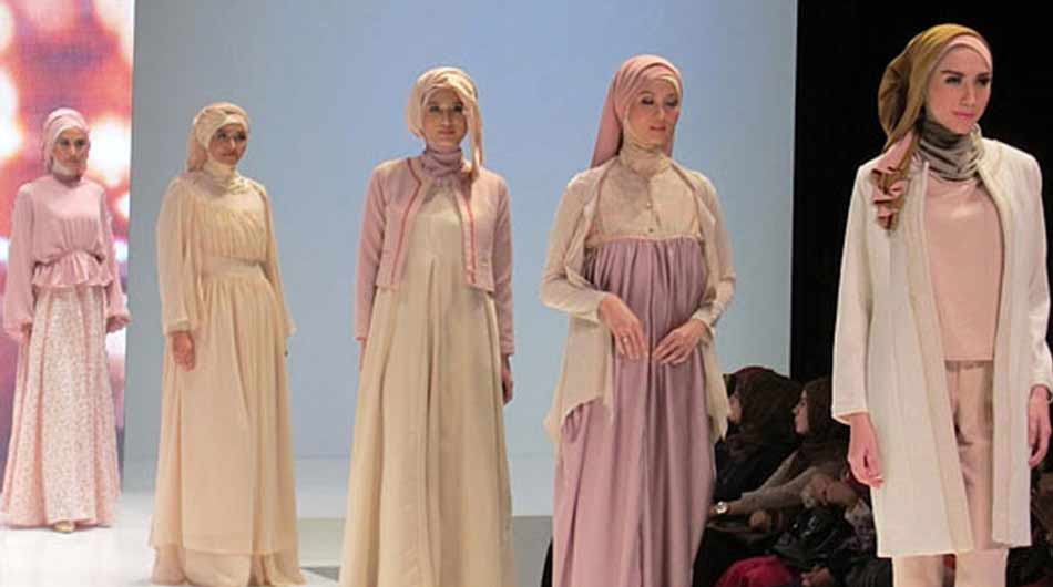 Dress-in-Iran