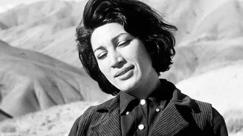 Forugh-Farrokhzad