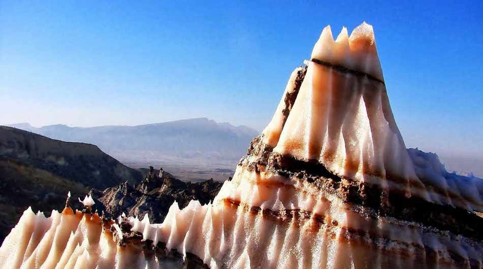 Jashak-Salt-Dome-Bushehr